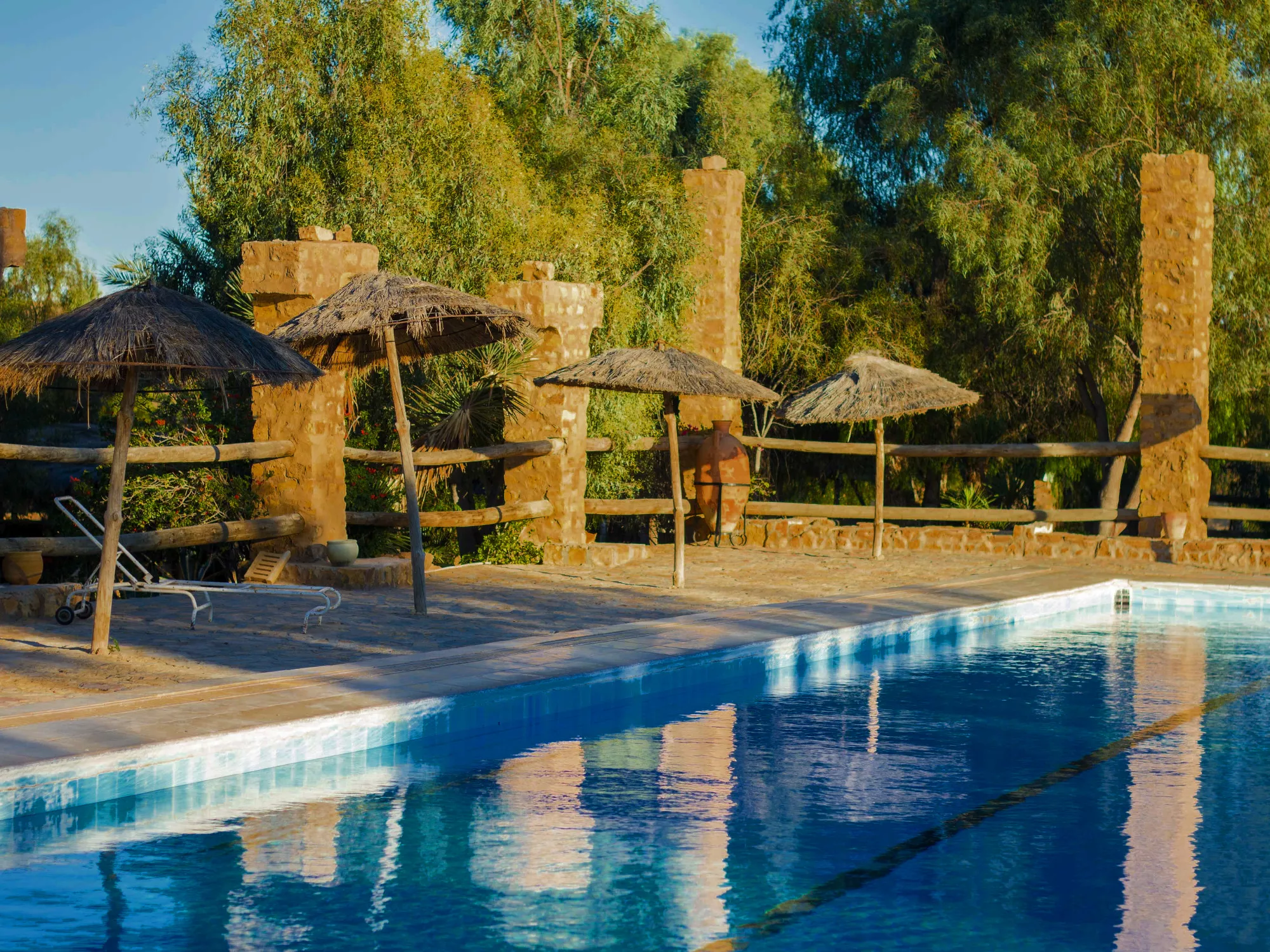 swimming pool hotel tunisian south